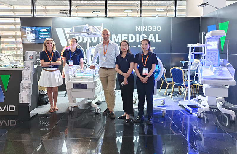 David_David Medical en ESPNIC 2025: Innovación tecnológica al servicio del cuidado intensivo pediátrico global